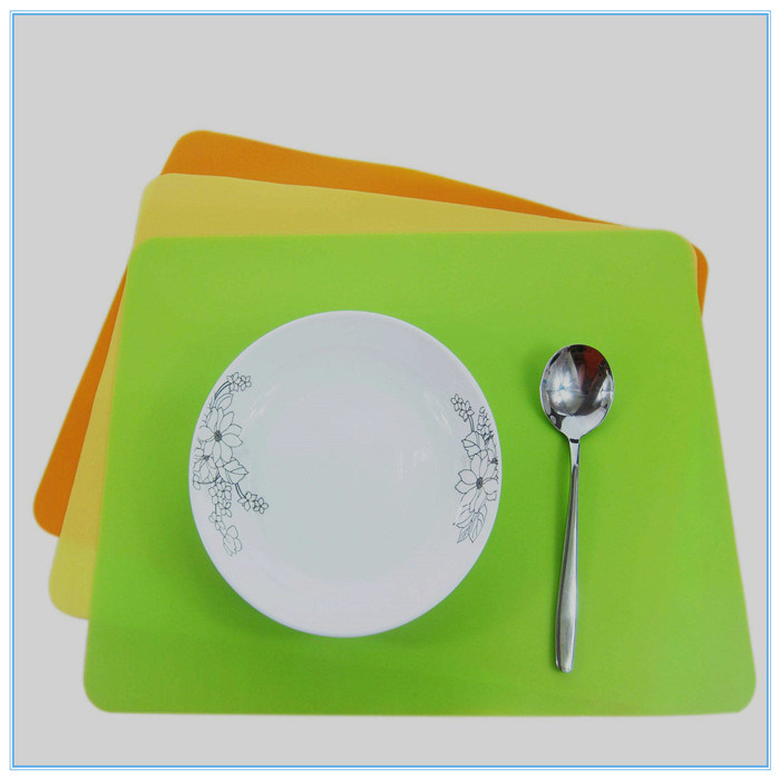 Customized Printed Plastic Laser Cut Polyester Table Placemat