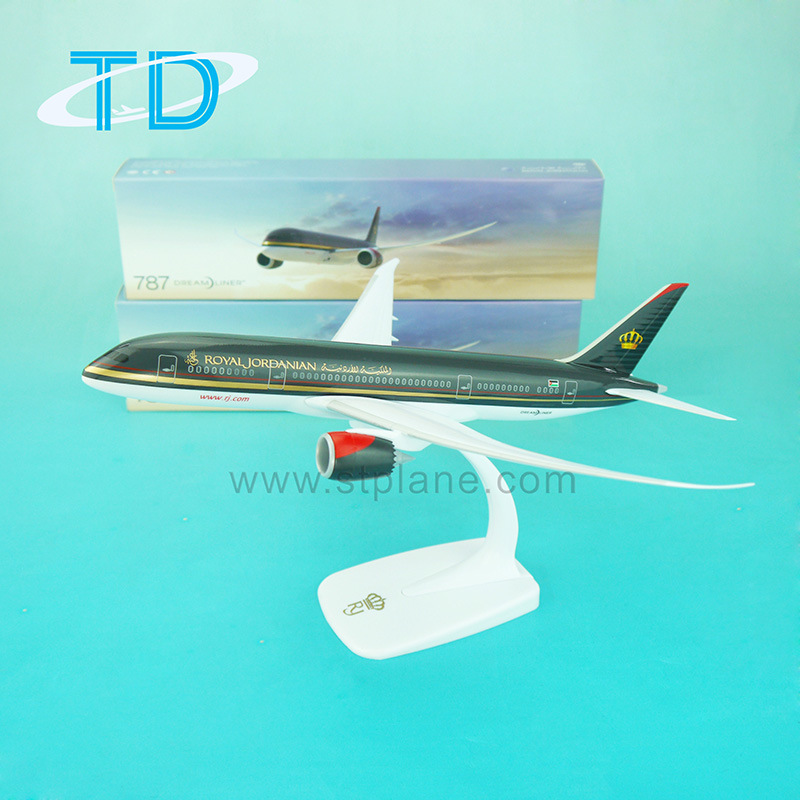 Customized Printed Airlines Promotional Gift Royal Jordanian B787 Plane Model