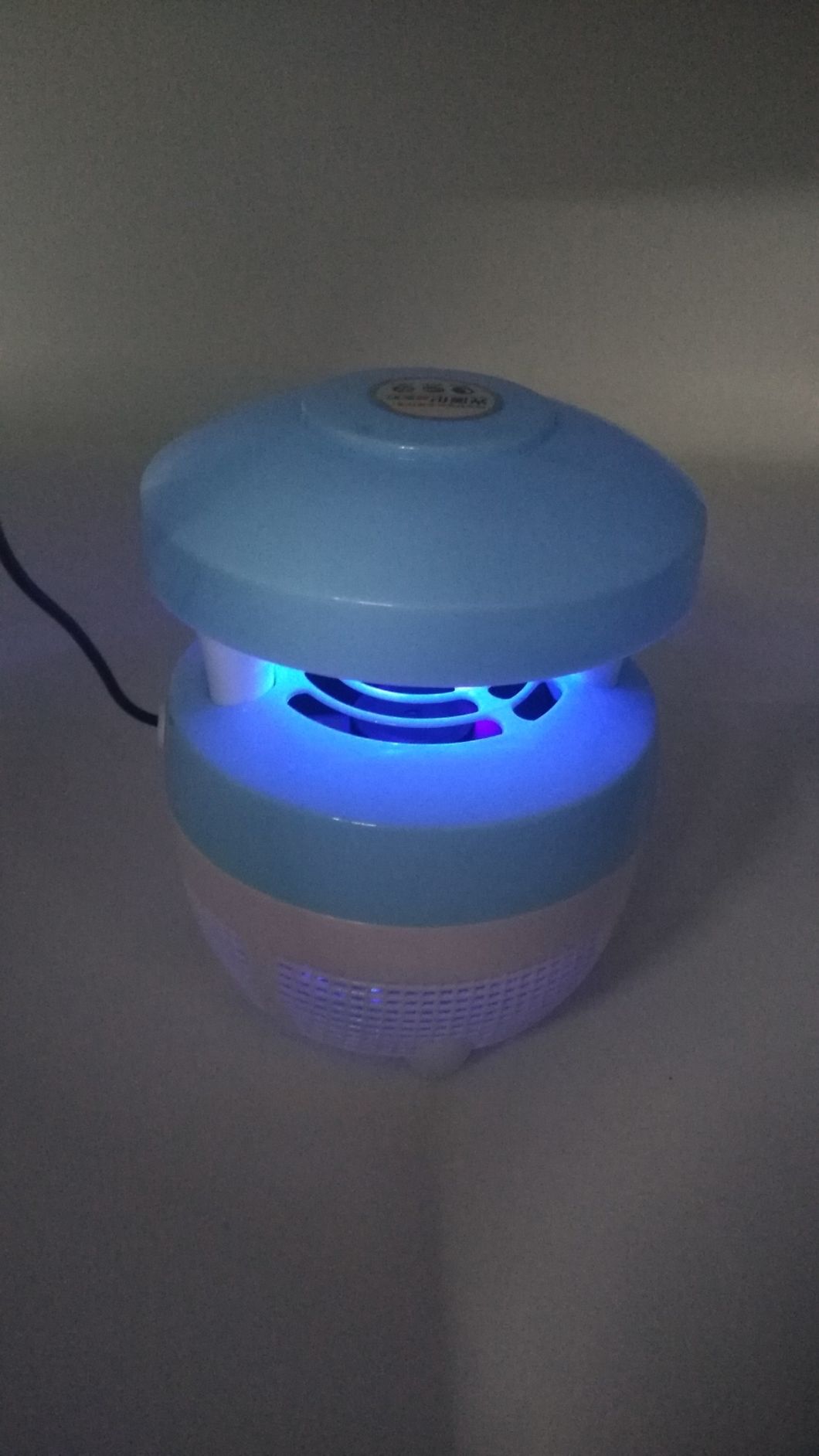 Anti Mosquito Control Trap LED Lamp Stocked, Eco-Friendly Feature Pest Killer Machine