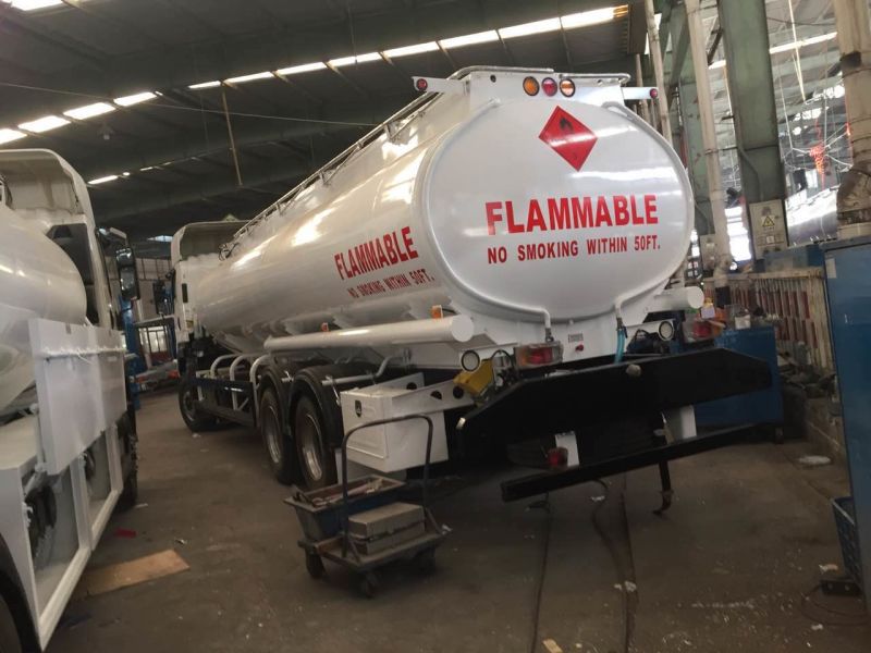 China Isuzu Ce Fuel Tank Truck with Civacon Loading System