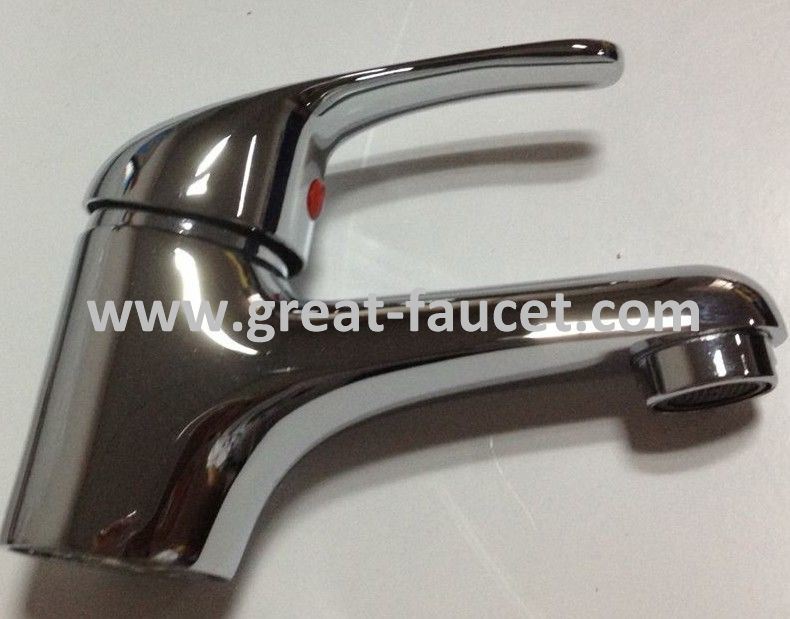 Competitive Price Single Lever Basin Faucet (GL8801A23)