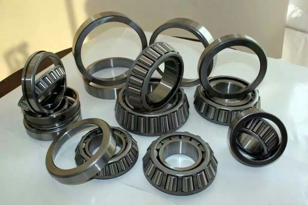 Inched and Metric Taper & Spherical Tapered Roller Bearings/ Ball Bearings 30218 Bearings