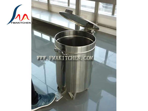 Mobile Stainless Steel Garbage Bin with Wheels and Pedal, Waste Bin in Ss