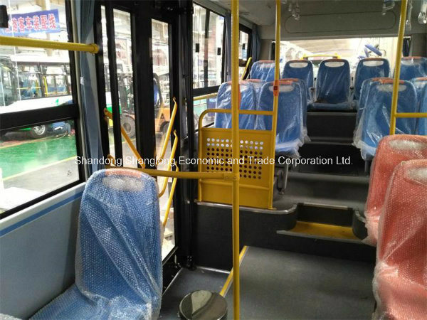 China Diesel Engine 12m 45-60 Seats City Bus