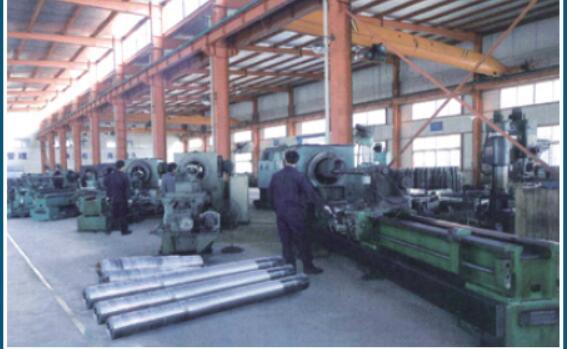 Full-Hardening Powder Alloy Screw for Extruder and Injection Molding Machine