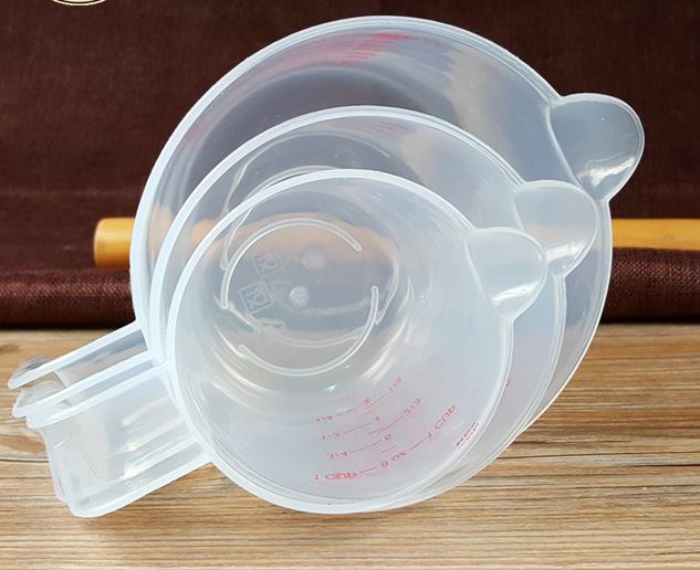 Plastic Measure Cup for Medical/Baking/Kitchen with Handle