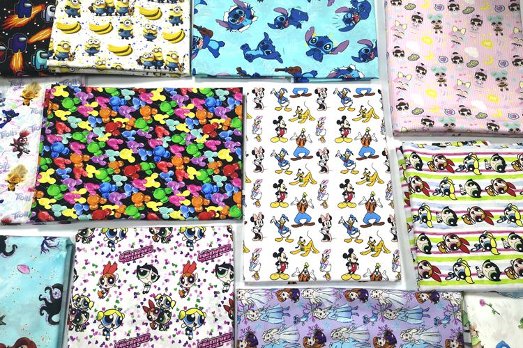 Tecido para roupas de algodão de popeline orgânico impresso digital 140GSM 140GSM Digital Printed Organic Poplin Cotton Clothing Fabric
