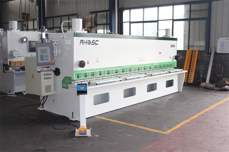 6X3200mm Metal Forging Equipment CNC Shearing Machine