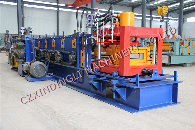 2014 Popular Hydraulic Motor Drive C/Z Purlin Roll Forming Machinery