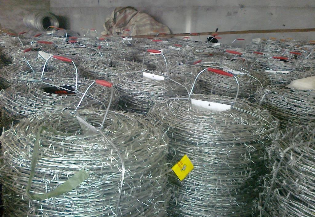 Galvanized Barbed Wire/PVC Coated Barbed Wire/Barb Wire