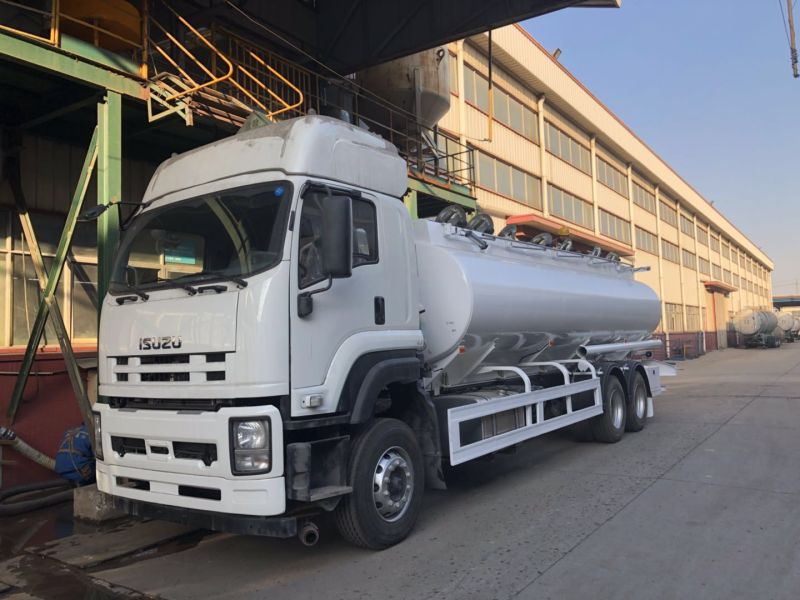 China Isuzu Ce Series Fuel Tank Truck with Civacon Loading System