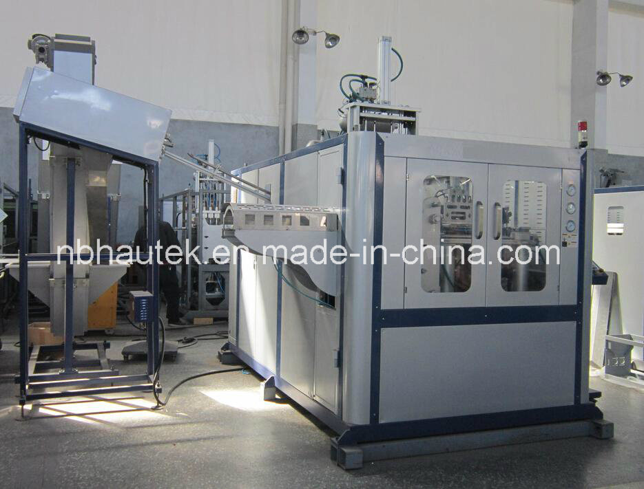 China Pet Bottle Blowing Mould Supplier