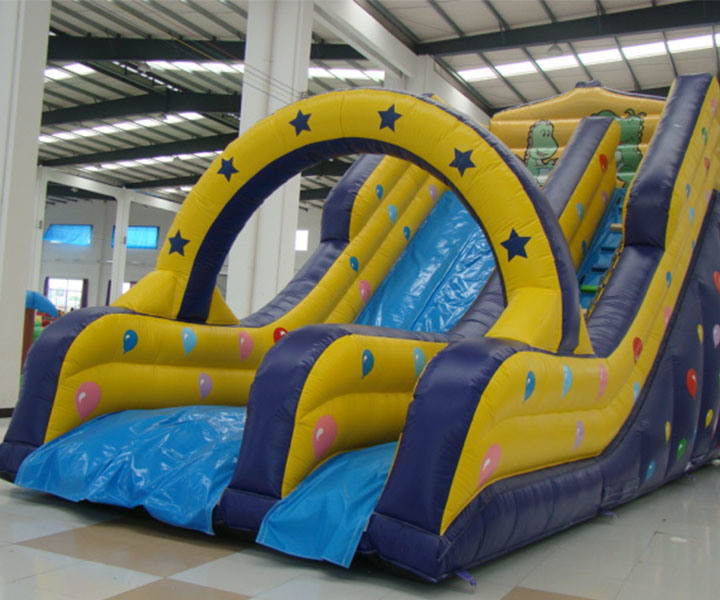 Inflatable Giant Slide for Playing