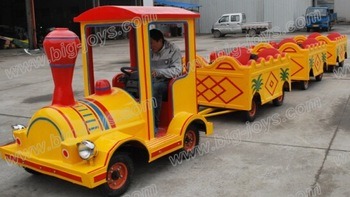 Popular Amusement Park Equipment Electric Train Trackless Train for Sale