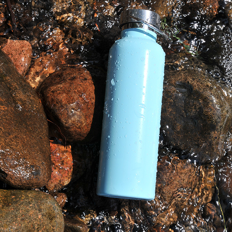 Vacuum Insulated Stainless Steel Water Bottles