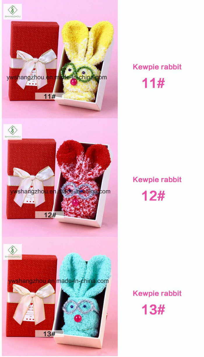 2017 New Design Socks Kewpie Rabbit Custom Children Gift Box