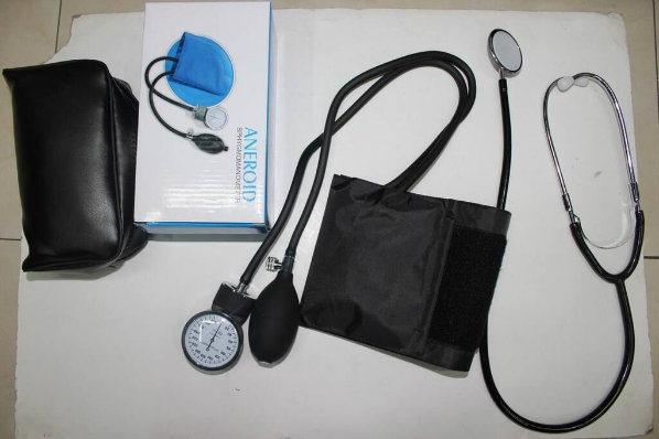 2017 High Quality Cheap Aneroid Sphygmomanometer