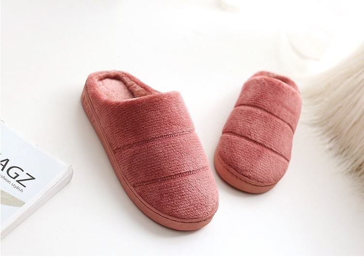 Personalized Coral Fabric Comfortable Soft Sheepskin Indoor Footwear