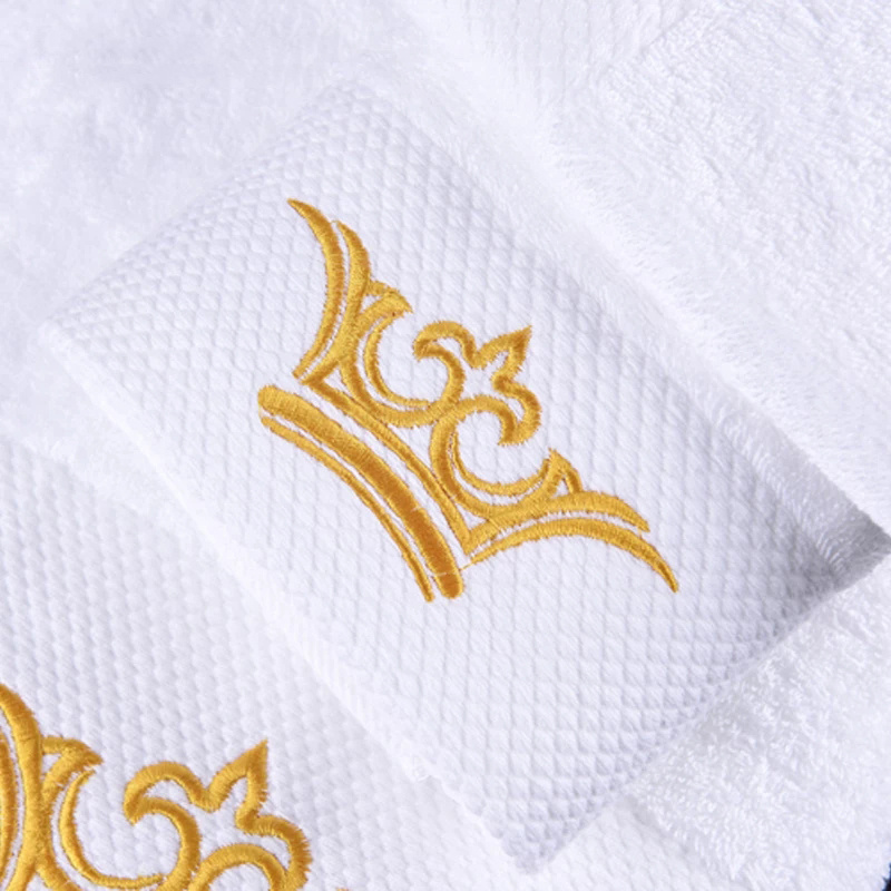 Luxury Customized White 100% Cotton Embroidered Washcloth/ Hotel Bath Towel