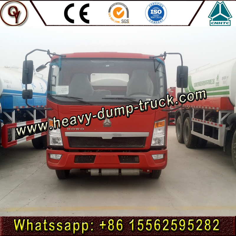 China Sino Truck HOWO 4X2 Oil Tank Transport Truck 8000 Liters