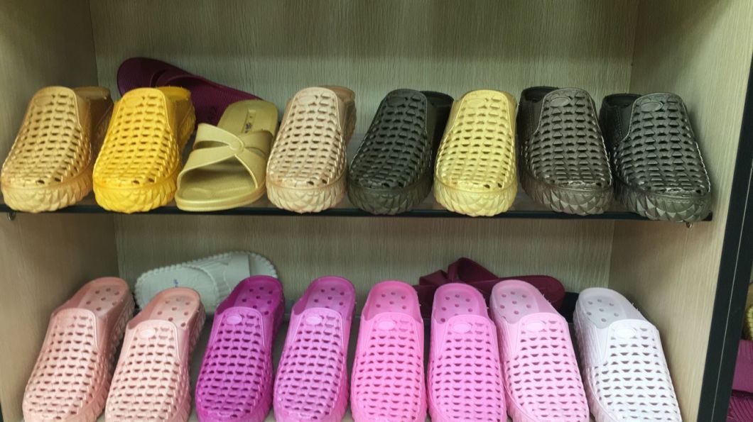 Plastic Color Pigment for Quality PVC Air-Blow Slippers