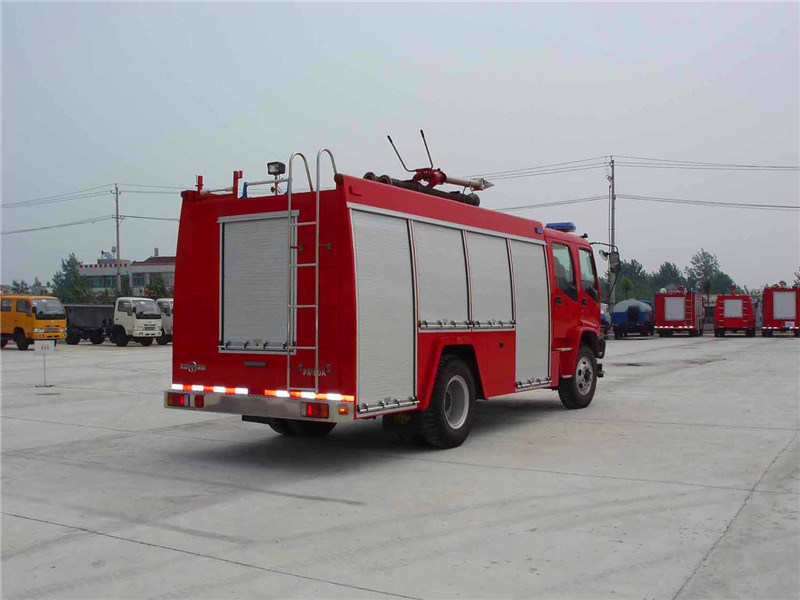 5000L 4*4 Isuzu Rescue Fire Fighting Truck