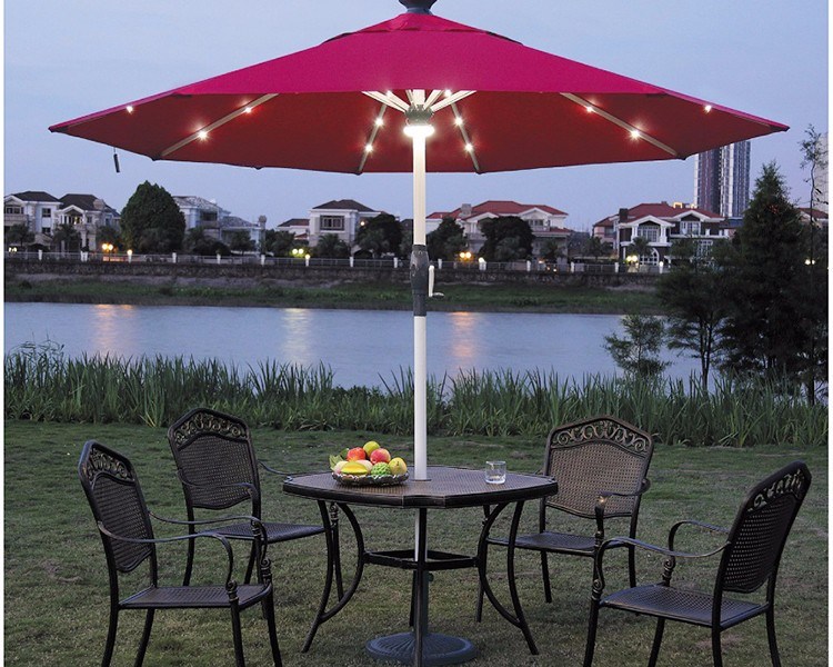 Outdoor Sun Parasol with Light Patio Beach Umbrella