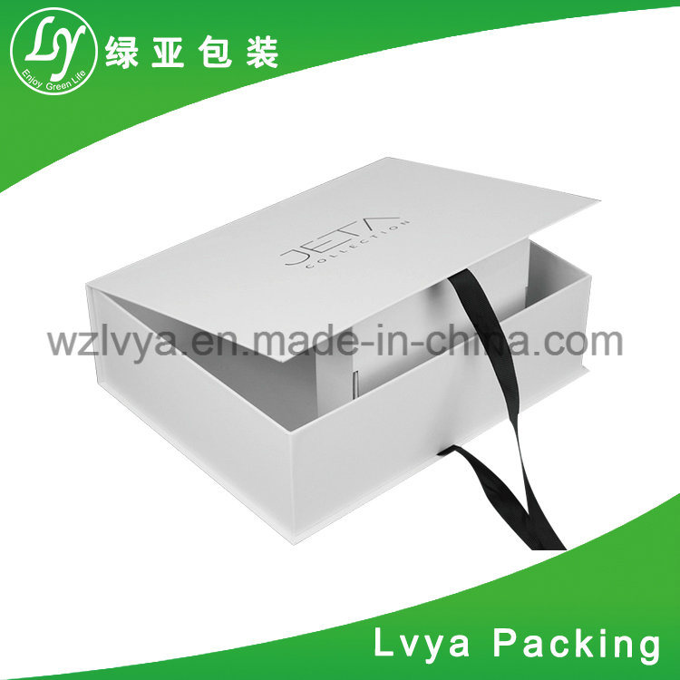 Customized Logo Cardboard Paper Cosmetic Gift Packaging Box with Ribbon