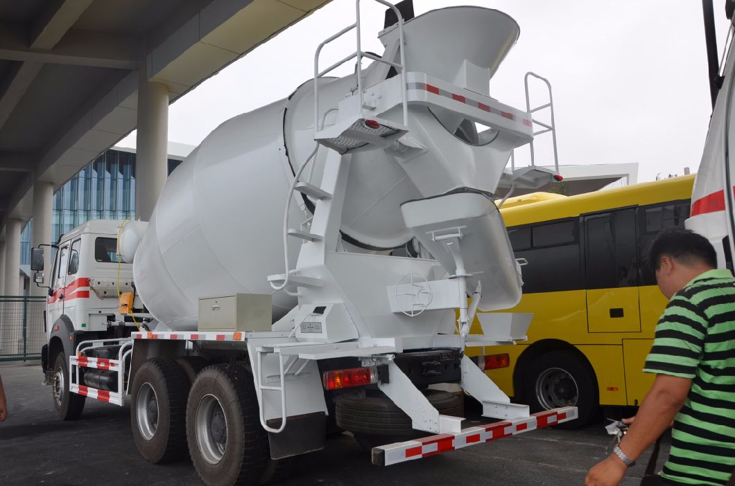 China Construction Vehicle Beiben Cement Concrete Mixer Truck for Sale