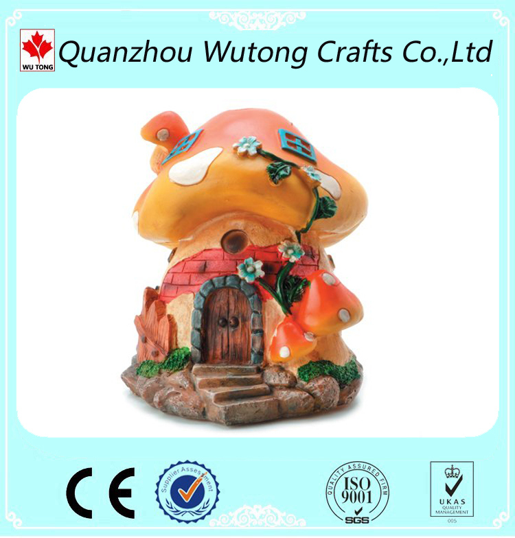 Mushroom Miniature House Design Resin Craft Garden Decoration for Sale