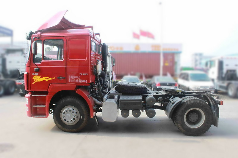 HOWO ZZ4183M3611C 4X2 340HP Tractor Truck
