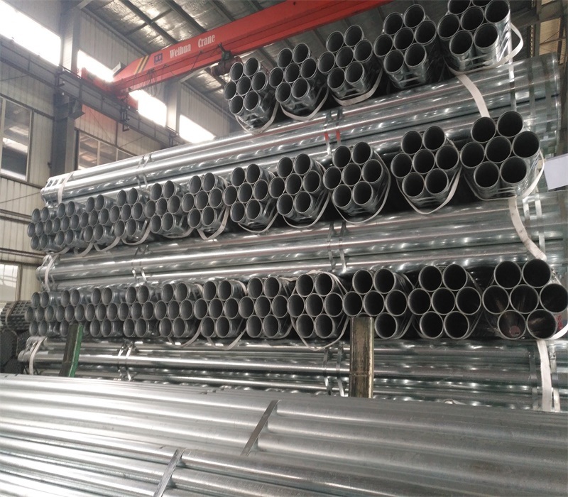 China Supplier ERW Schedule 40 Galvanized Steel Pipe for Water API 5CT T95 Casing Steel Piapi ERW Round Welded Carbon Steel Pipe