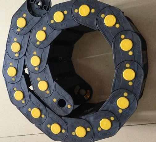 China Cheap CNC Plastic Flexible Cable Nylon Drag Chain Wire Carrier