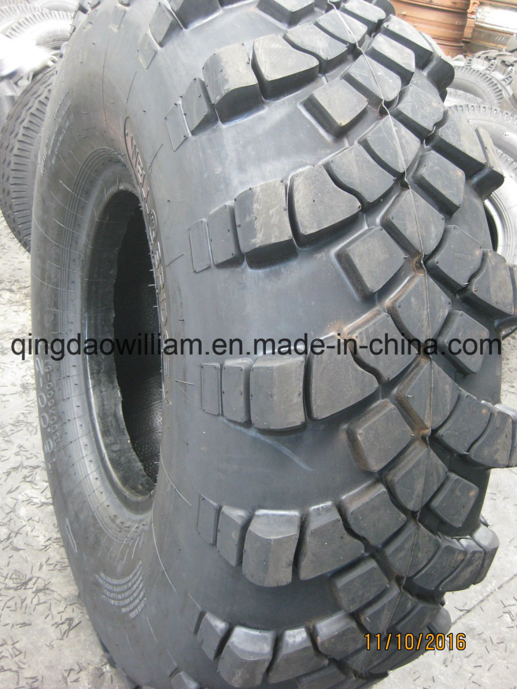 Cross Country Truck Tire 1800-24