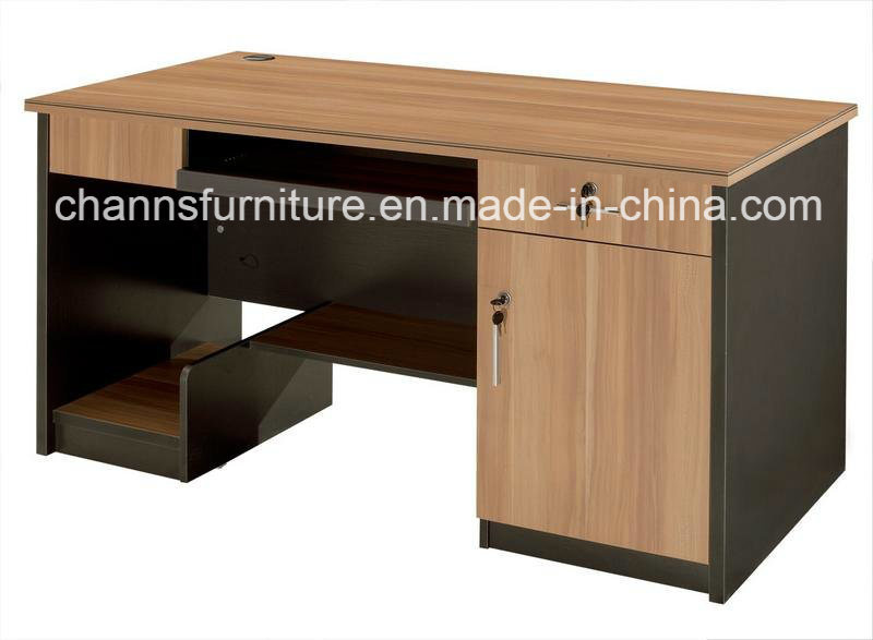 Modern Office Furniture Staff Computer Desk Office Table (CAS-CD1853)