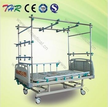 Four Cranks High Quality Orthopedic Traction Bed (THR-TB003)
