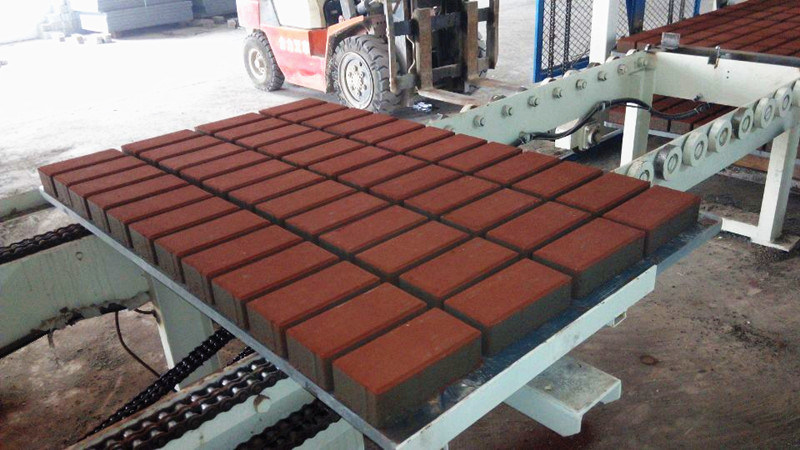 Interlock Paver Block Machine (QT4-15)