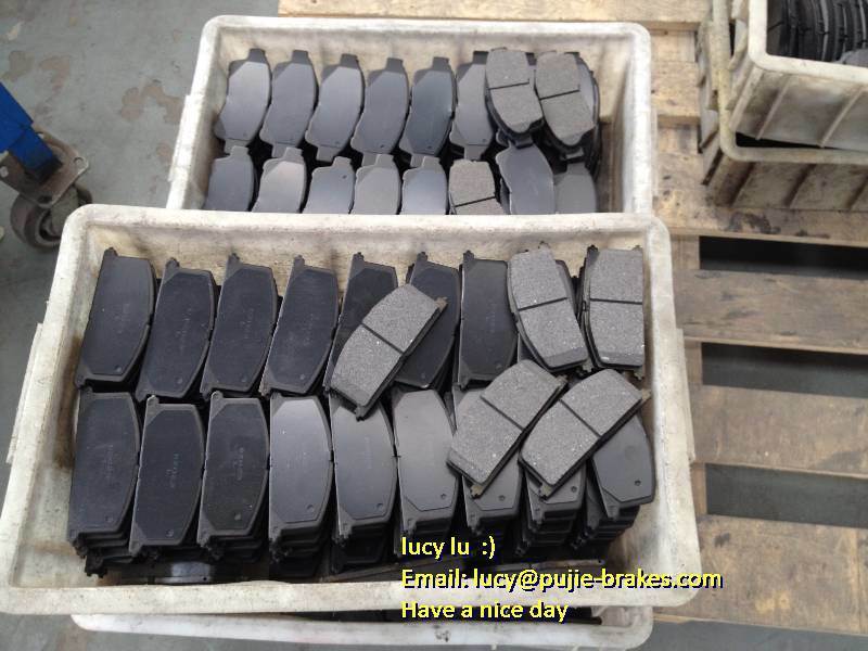 for Toyota Camry Car Disc Brake Pads Maufacturer
