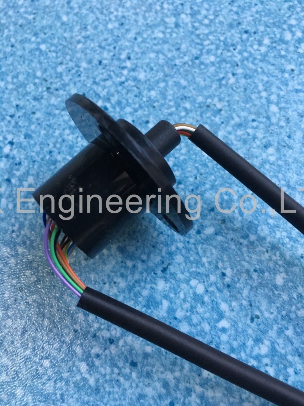 Gtk-25-6 Through Bore Under 50 Mbps 6-Cricuit Slip Ring