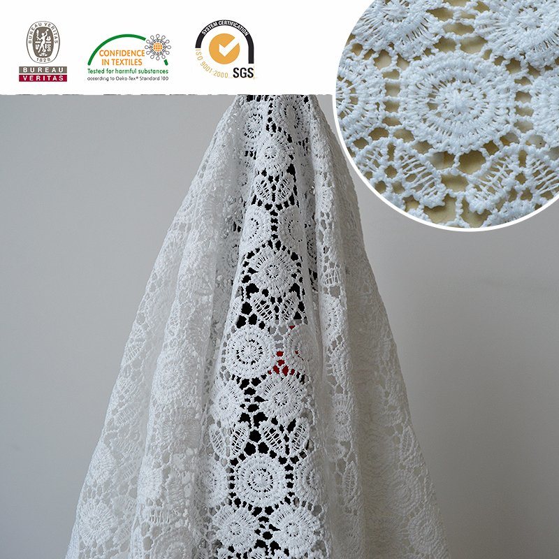 Mesh Embroidery Lace Fabric Melt Polyster with High Quality 2017 E20036