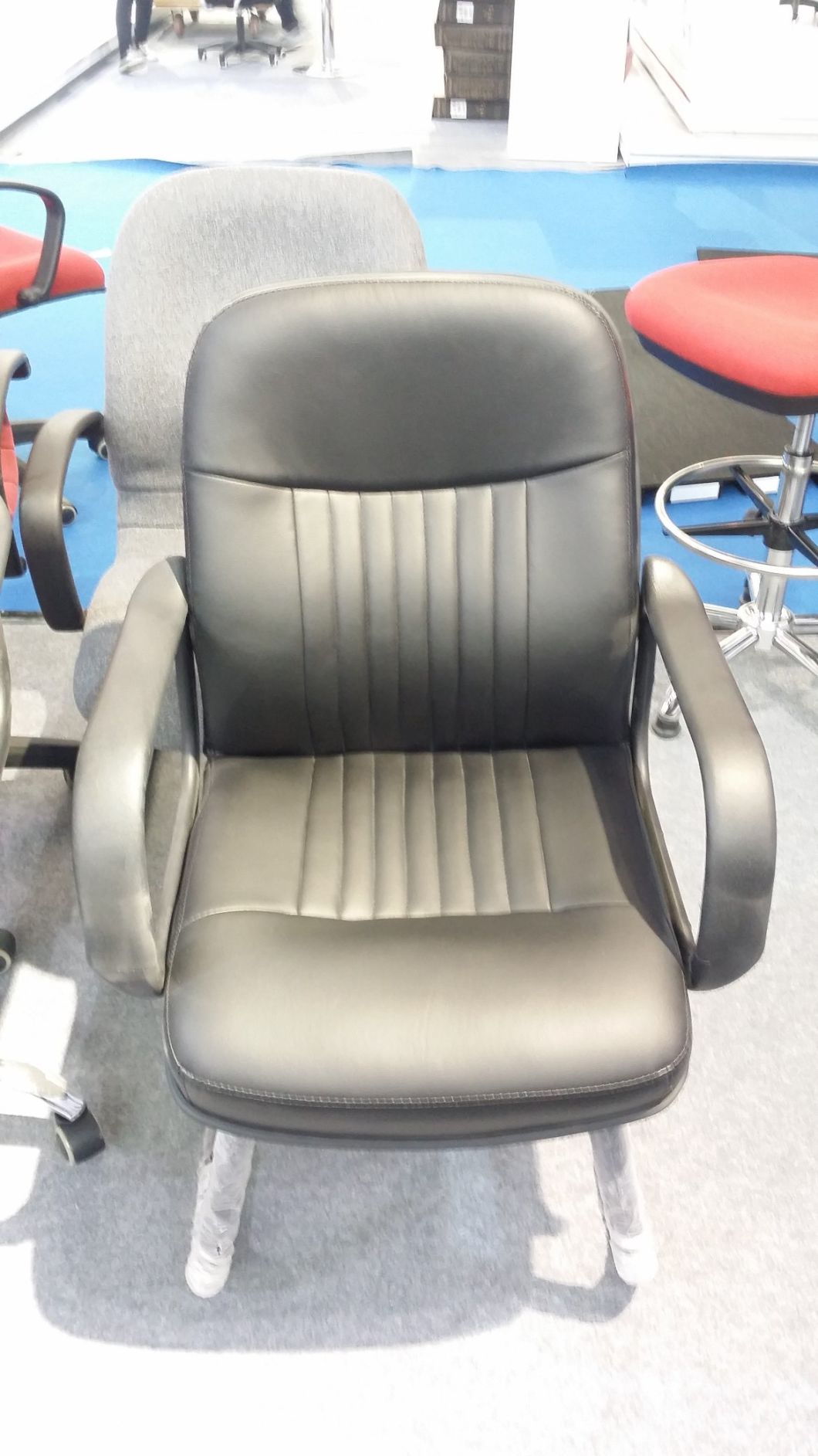 Executive Leather Manager Chair Office Chair (FECA1073)