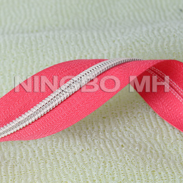 No. 5 5# Nylon Zipper Silver Teeth Long Chain