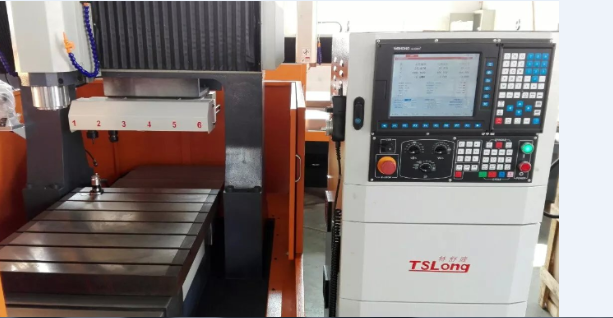 Tsl4250 Engraving Machine for Mould Processing