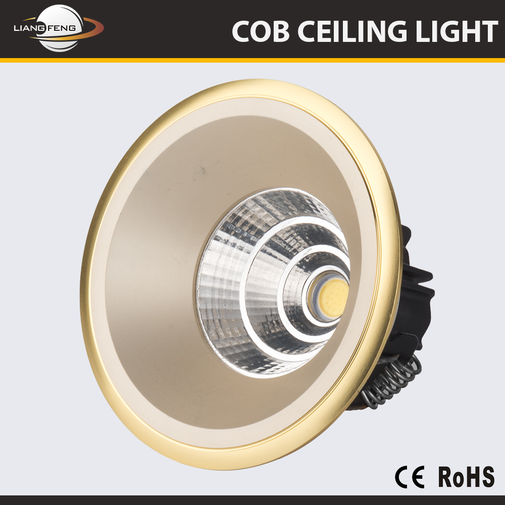 China Manufacturer 2018 New Model 2 Years Warranty Spotlight 7W COB LED Downlight