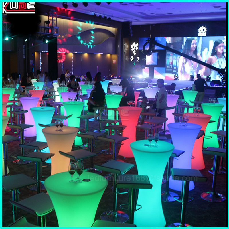 Outdoor Polyethelene LED Furniture Illuminated LED Lighting Table Chair