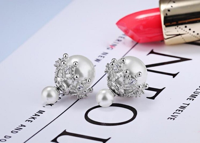 2018 New Jewelry Stud Earrings Tiny Shining CZ Surround White Imitation Pearl Double Side Brincos for Women Party Gifts