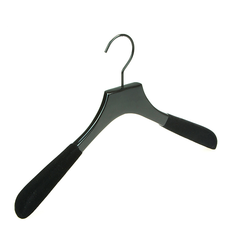 Luxury Velvet Flocking Wooden Coat Hanger, High End Top Clothes Hanger