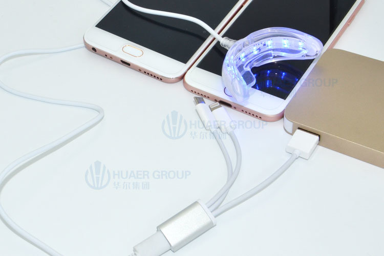 USB iPhone Silicone Teeth Whitening Light with 16 Mini LED Lights