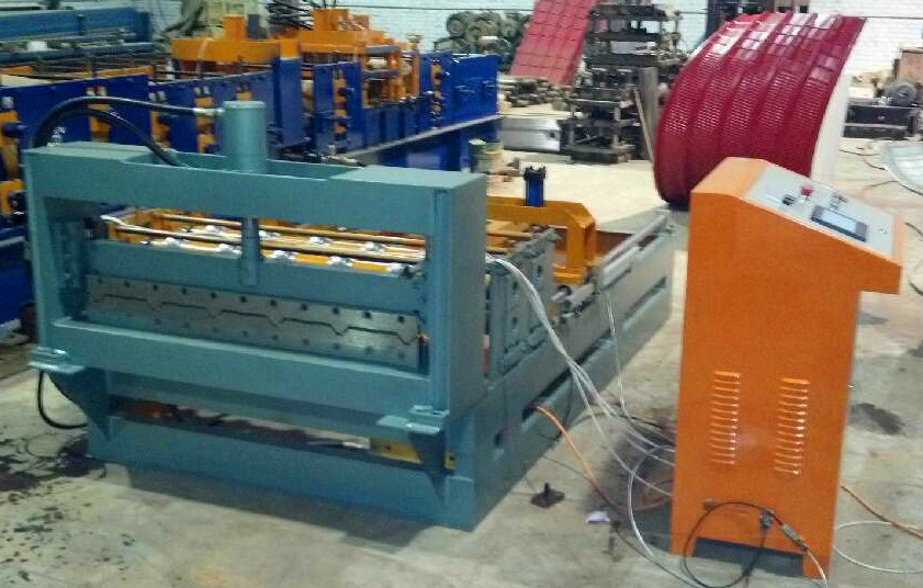 Hydraulic Electric Roof Panel Curving Machine, Crimping Machine. Arching Machine