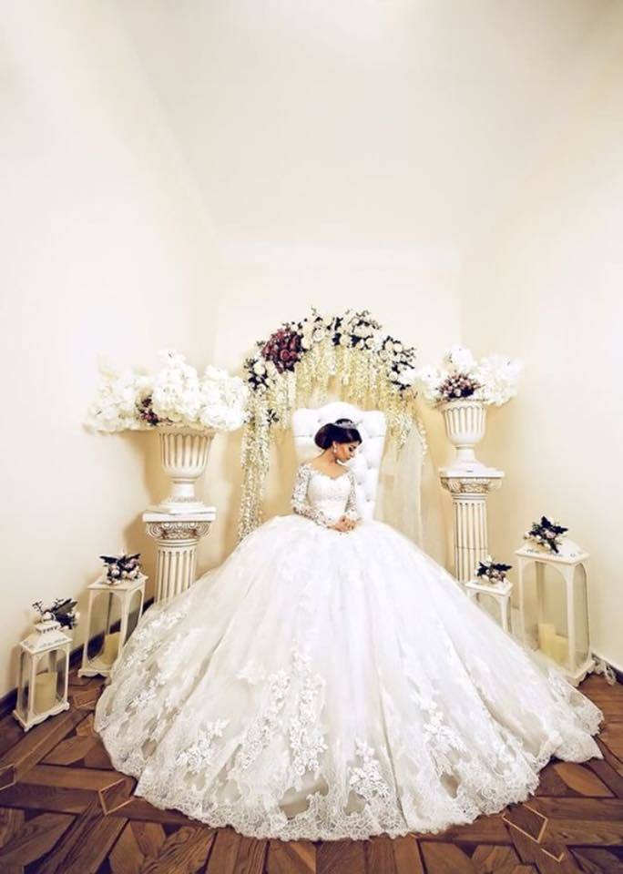 Long Sleeves Bridal Ball Gown Arabic Luxury Puffy Wedding Dresses M6856